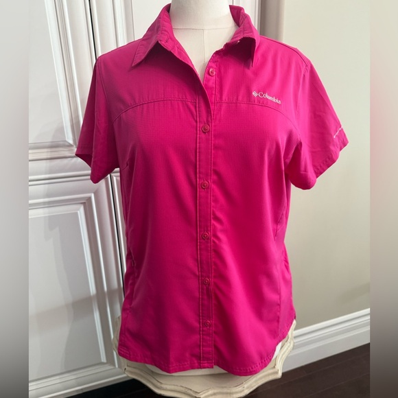 Columbia Large Fuchsia Omni-Shade Sun Protection Short Sleeve Button Down Shirt - Picture 4 of 14